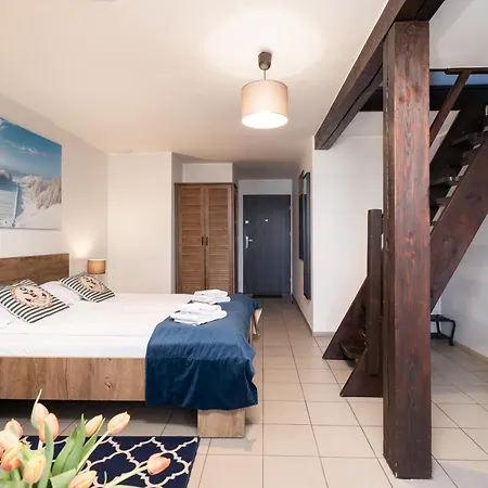 Male Morze Hotel Chalupy Exterior photo